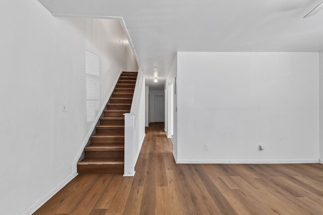 Photo - 635 6th St Apartment