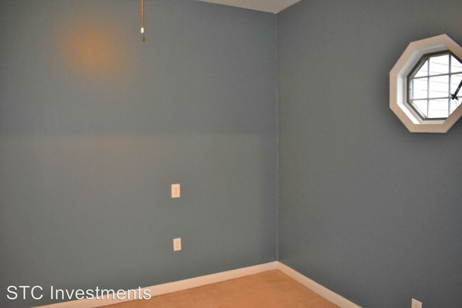 Foto del edificio - 3 br, 1 bath House - 818 N. Lafayette