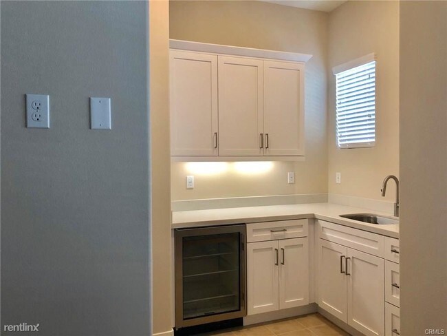 Building Photo - 4 br, 4 bath House - 54 Sagan