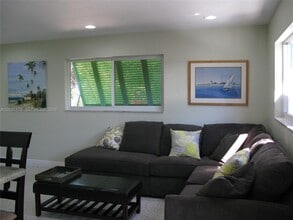 Building Photo - 13767 Oleander Ave
