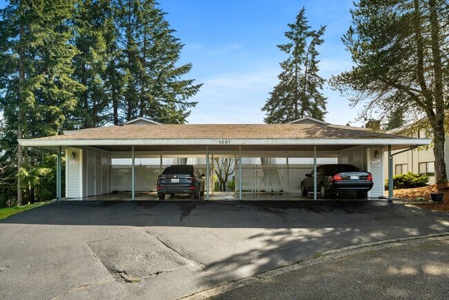 Building Photo - 1461 Rainier Ct