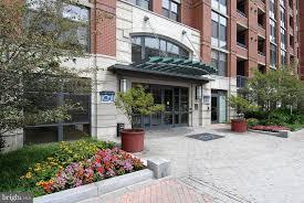 Foto del edificio - 1021 N Garfield St
