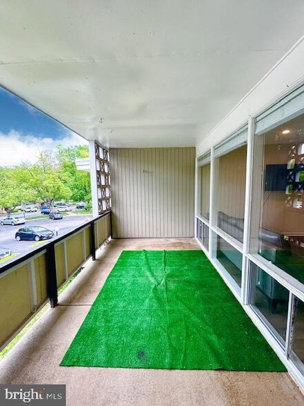 Building Photo - 7523 Spring Lake Drive Unit 7523-D