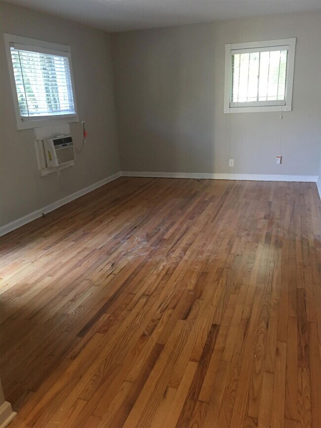 Foto del edificio - 767 Greenwood Ave NE