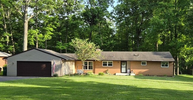 Building Photo - 4211 Sunbeam Ave
