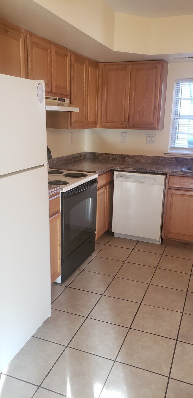Cocina - 3843 Kearnys Inn Pl