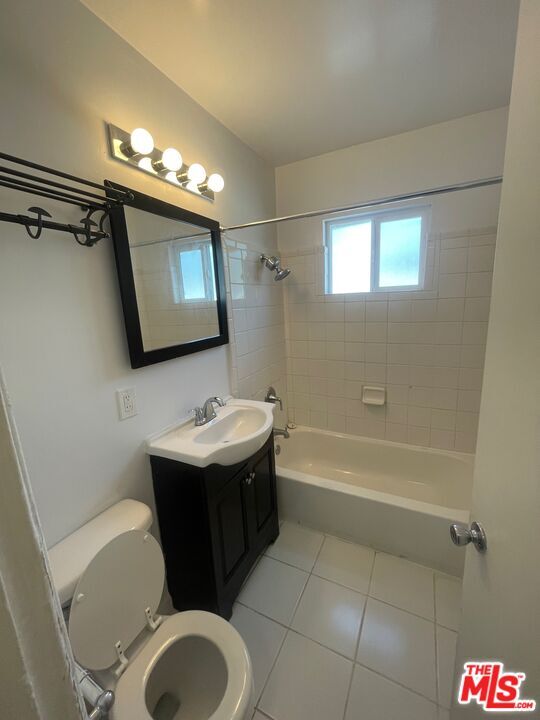 Foto del edificio - 1246 W 144th St