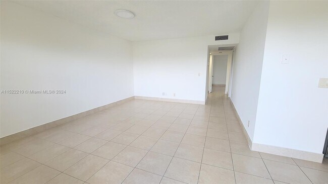 Foto del edificio - 13450 SW 3rd St