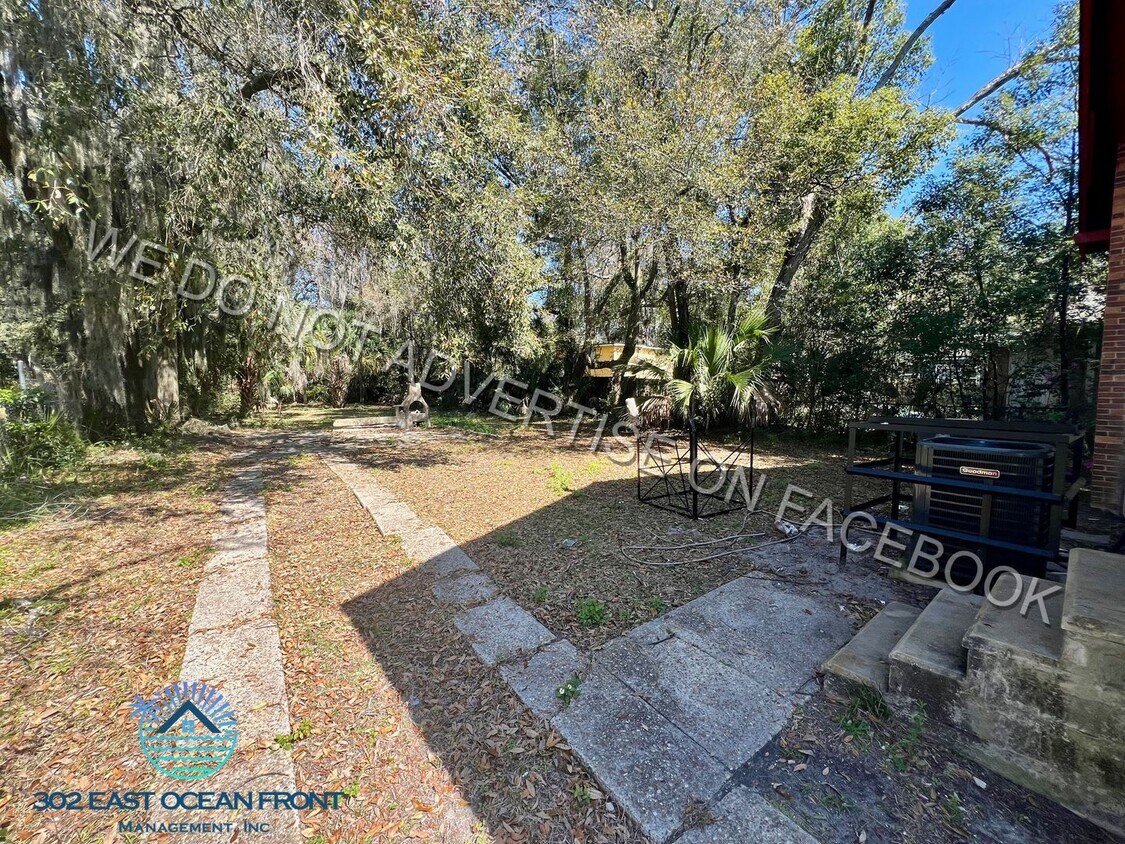 Foto del edificio - Gorgeous 2 story, 3 bedroom / 2bathroom ho...