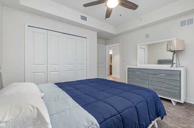 Building Photo - 1025 Jimmy Buffett Mem Hwy