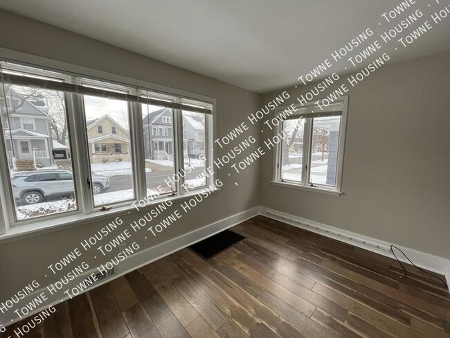 Foto del edificio - 40 McKinley Ave