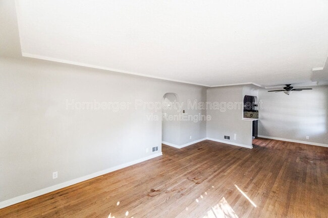 Foto del edificio - 1808 W 2nd Ave