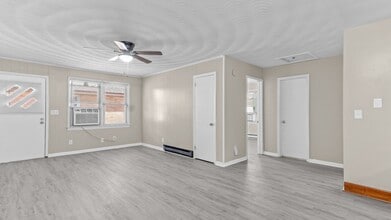 Building Photo - 9103 Hammett Ave