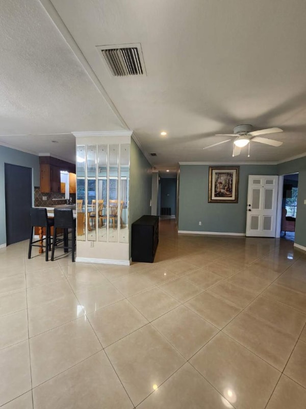 Photo - 5306 46th Ave N (Saint Petersburg, FL)