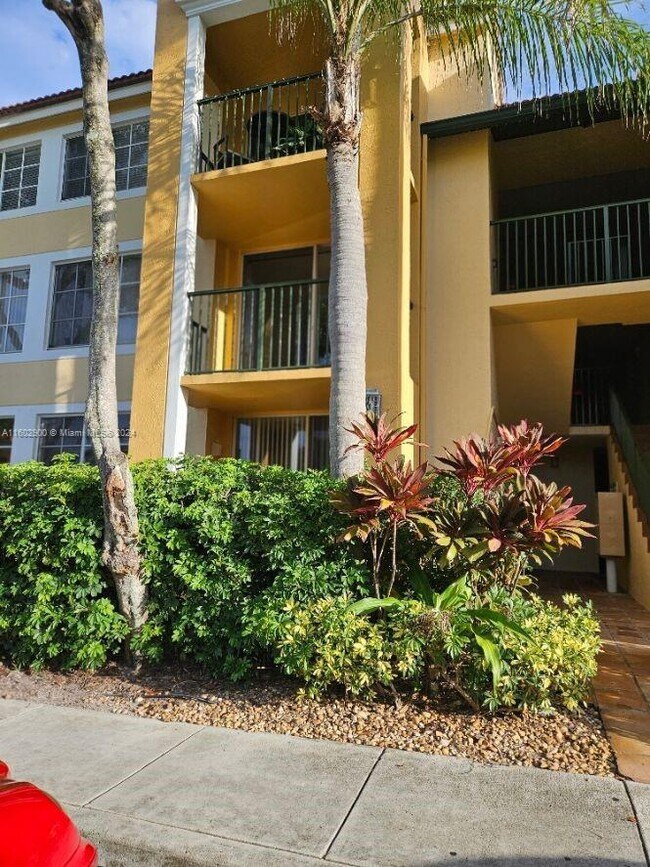 Foto del edificio - 160 Yacht Club Way