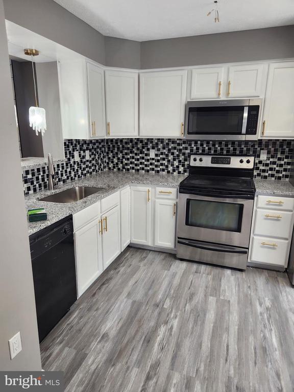 Foto del edificio - 3506 Derby Shire Cir