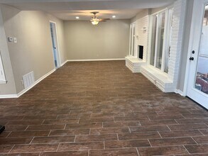 Building Photo - 4605 Gollihar Rd