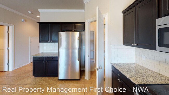 Foto del edificio - 3 br, 2.5 bath House - 2731 W Shasta Road