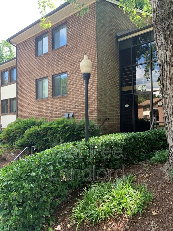 Primary Photo - 1524 Northgate Square