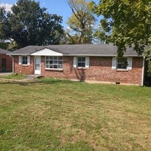 Building Photo - 1714 Southwind Dr