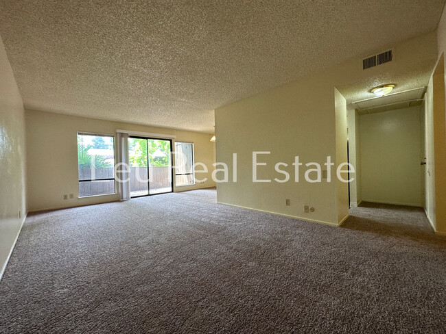 Foto del edificio - 1031 Fulton Ave