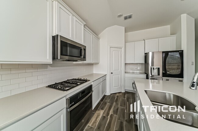 Foto del edificio - 14712 Desertpost Dr