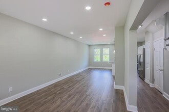 Building Photo - 4415 Old York Rd