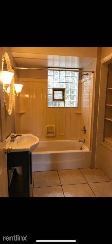 Primary Photo - 3 br, 1 bath House - 18 Shady Ln