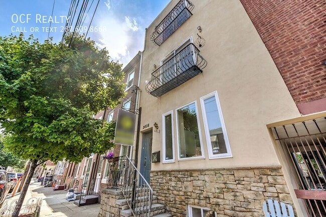 Building Photo - 2608 Edgemont St