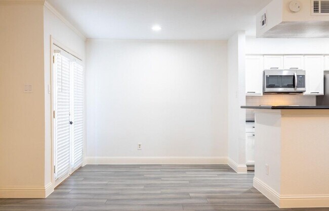 Foto del edificio - 14600 Fonmeadow Dr