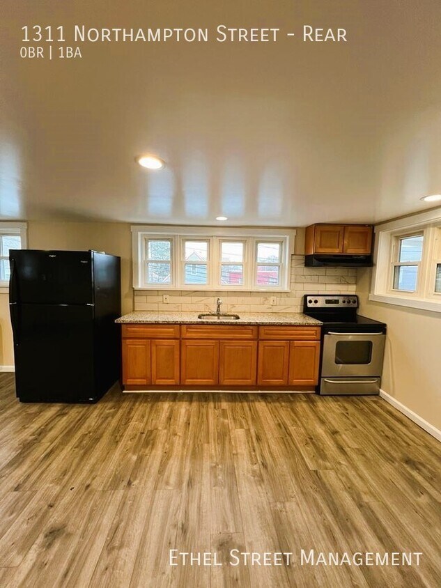 1311 Northampton St Unit Rear, Easton, PA 18042 Room for Rent in