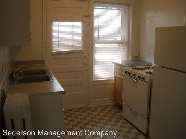 Foto del edificio - 2516 HOLMES St