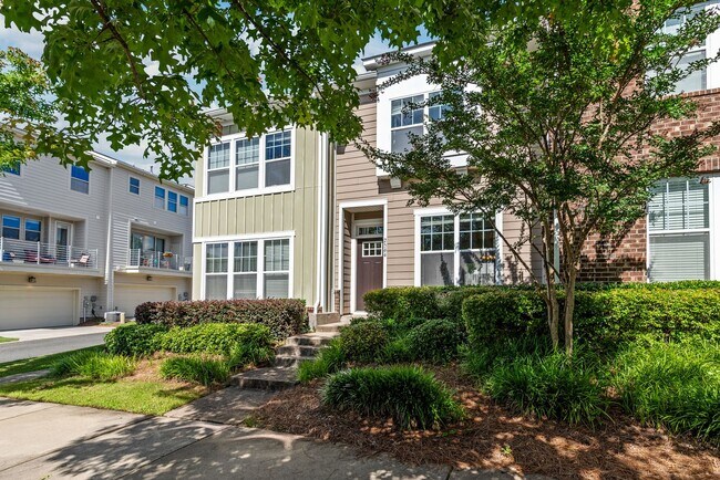 Foto del edificio - 2 Bedroom Townhome in Brightwalk!