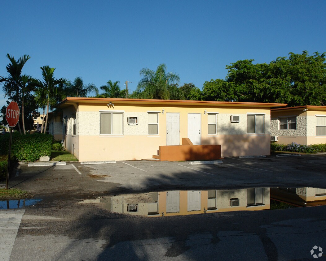 Foto del edificio - 115 NE 4th St