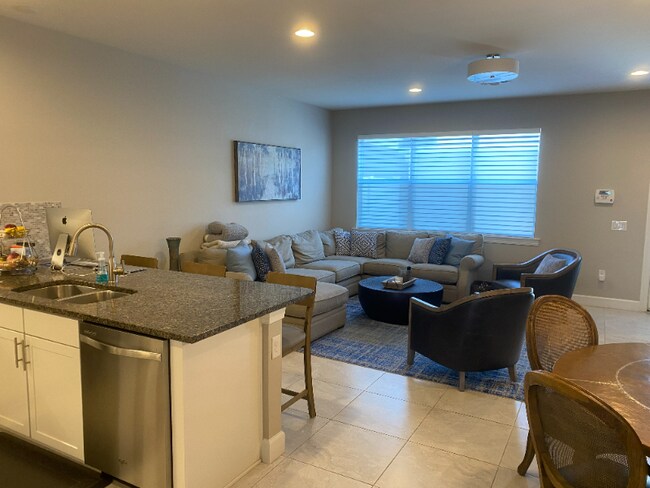 Foto del edificio - 11910 Seabrook Ave