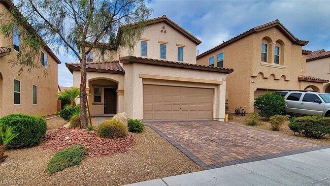 Foto del edificio - 440 Eagle Glen Rd