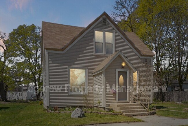 Building Photo - 1653 Ruddiman Street