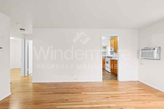 Foto del edificio - Super Cute 2 Bedroom Home In Northwest Spo...