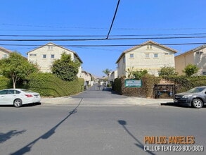 Building Photo - 12445 Sonoma Dr