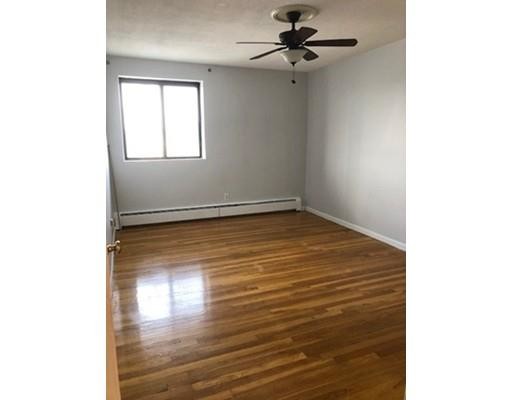 Building Photo - 400 Savin Hill Ave