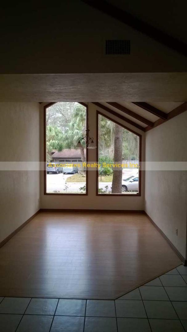 BEAUTIFUL AVAILABLE NOW!! Deer Run 3/2 wit... House Rental in