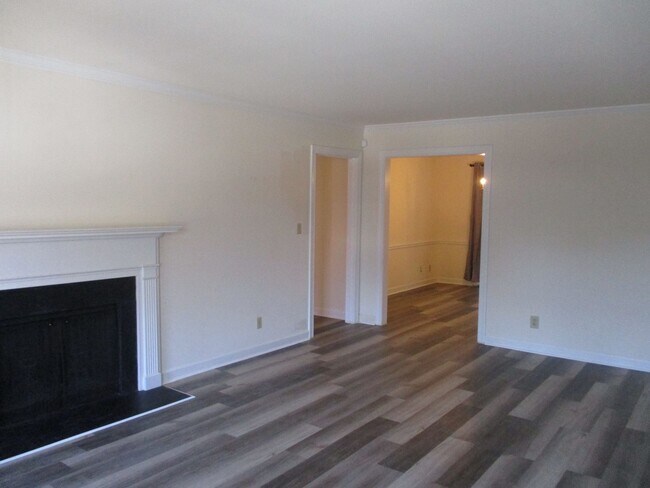 Foto del edificio - FOR RENT! 2 Bedroom, 2 Bath Upper Level Co...