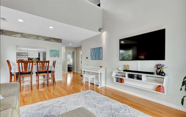 Building Photo - 5417 Wild Oak Dr