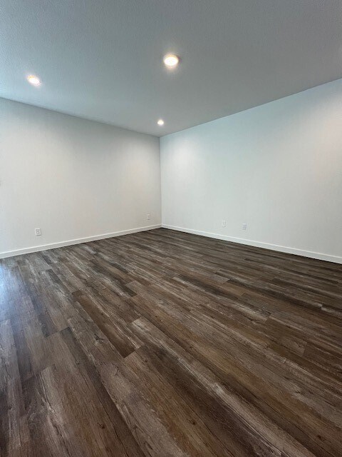 Foto del edificio - 1143 Sommerville Dr