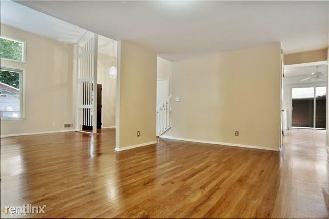 Foto del edificio - 4 br, 2 bath House - 110 Lakeview Ridge