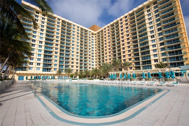 Foto del edificio - 2501 S Ocean Dr