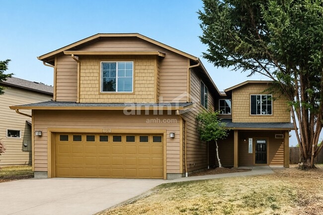 Building Photo - 1318 Alpine Lakes St SE