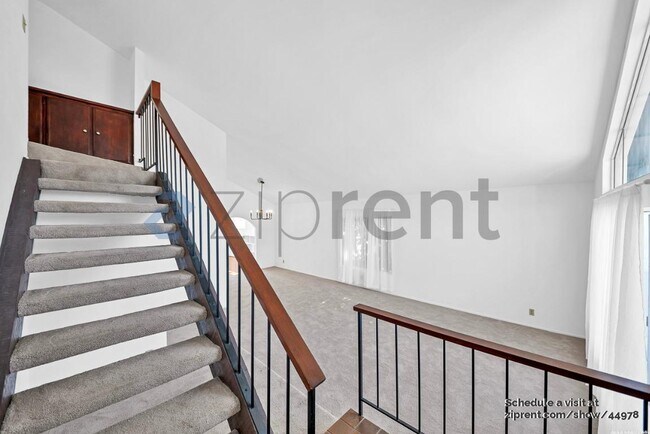 Building Photo - 23414 Amberwick Pl