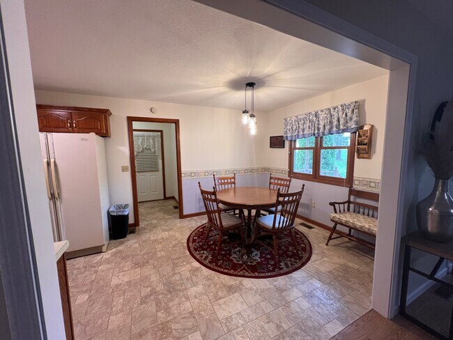 Foto del edificio - 6 Gail Dr