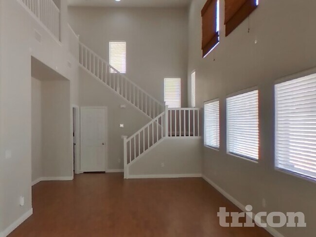 Foto del edificio - 3618 Calendula Canyon Ct